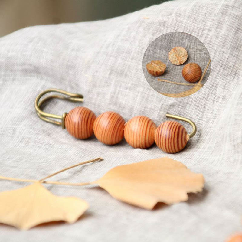 KarmaRipple's Vintage Sandalwood Agathis Alba Ebony Wood Peltogyne Beadwork Balancing Brooch p15